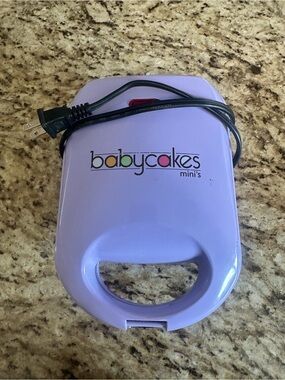babycakes mini's Purple Mini Cake Pop Maker